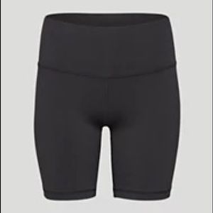 New Tna biker shorts size m black